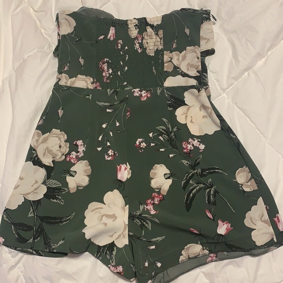NWOT Floral Strapless romper - Picture 2 of 6
